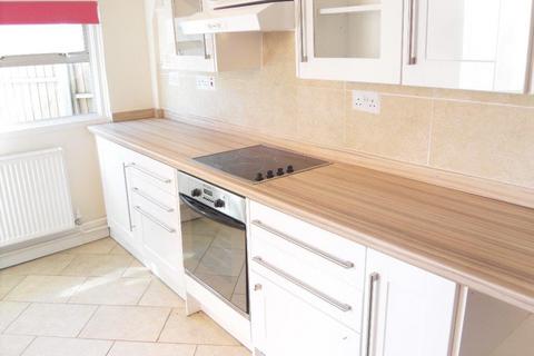 4 bedroom semi-detached house for sale, High Street, Aldershot GU12