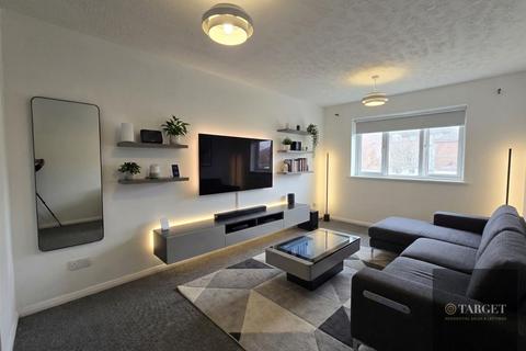 1 bedroom flat to rent, Keats Close, Enfield EN3