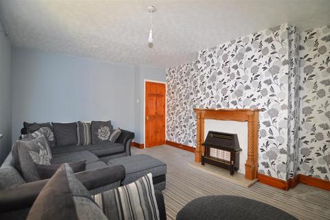 undefined, Stonegate Road, Thorpe Edge, Bradford