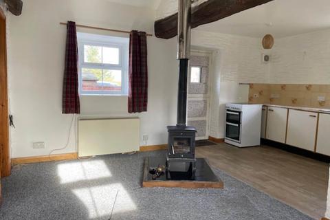 undefined, Llanwnnen, Ceredigion SA48