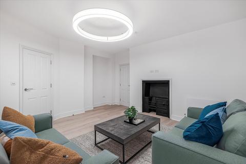2 bedroom flat to rent, Devonshire Street, Marylebone, London W1G