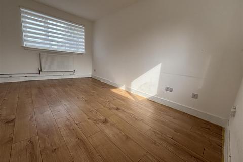 2 bedroom terraced house for sale, Barton Hill Drive, Minster On Sea, Sheerness