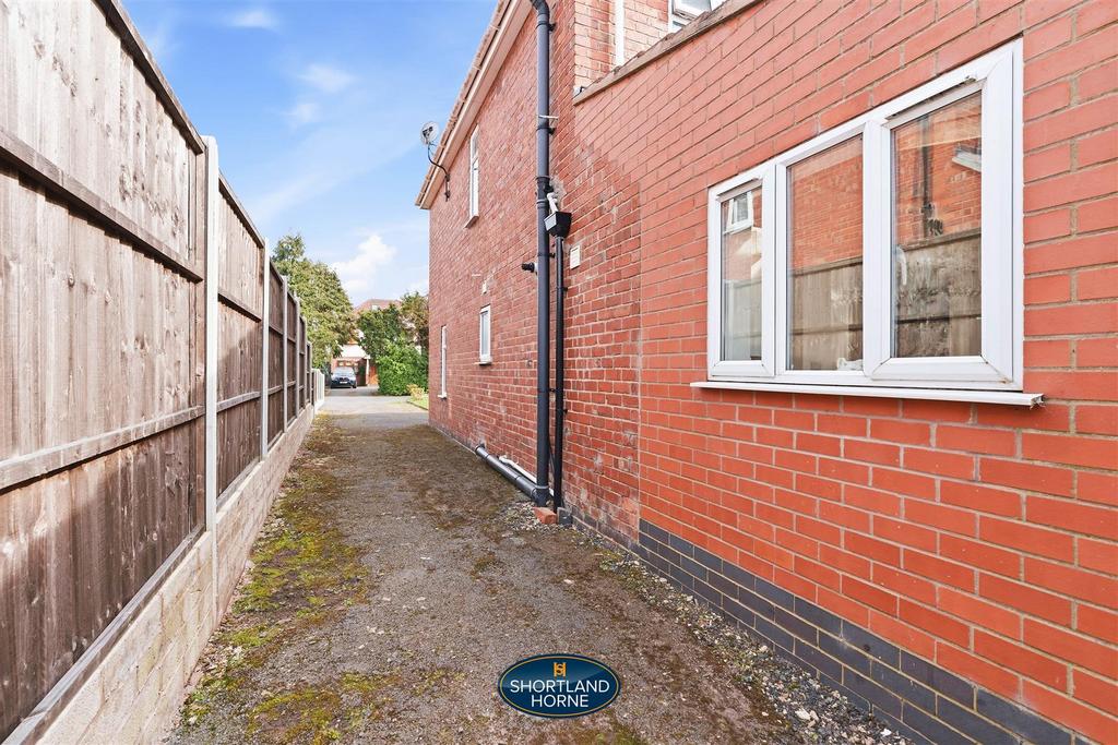 116 Canley Rd (6 of 36).jpg