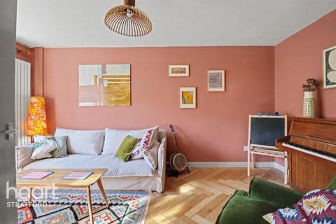 3 bedroom terraced house for sale, Moore Walk, Forest Gate