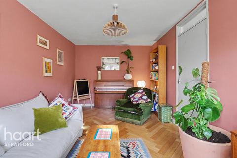 3 bedroom terraced house for sale, Moore Walk, Forest Gate