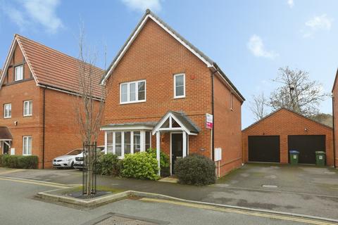 3 bedroom detached house for sale, Normandy Road, FAREHAM