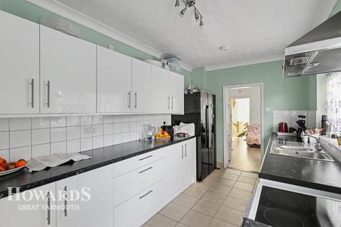 3 bedroom terraced house for sale, Palgrave Road, Great Yarmouth