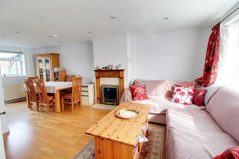 undefined, Albemarle Avenue, Potters Bar EN6