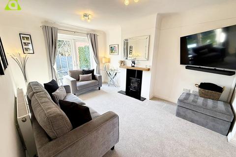 2 bedroom semi-detached house for sale, Long Lane, Hindley Green, Wigan, Greater Manchester, WN2 4QL *MUST VIEW*