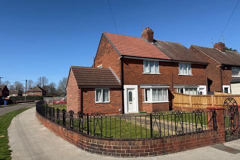3 bedroom terraced house to rent, Westminster Crescent, Doncaster