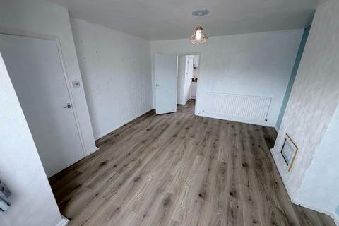 3 bedroom terraced house to rent, Westminster Crescent, Doncaster
