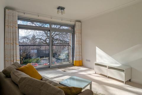 2 bedroom flat to rent, Merchiston Park, Merchiston, Edinburgh, EH10