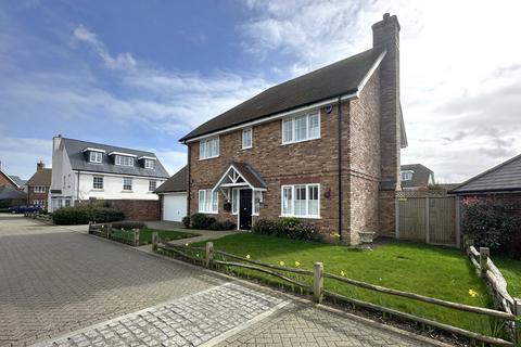 4 bedroom detached house for sale, St Crispin Close, Worth, CT14