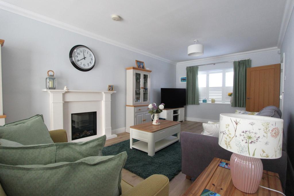 Sitting Room (2)