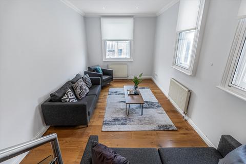 3 bedroom flat to rent, Marylebone High Street, London W1U