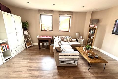 2 bedroom flat to rent, Runnymede House, 96-97 High Street, Egham, Surrey, TW20