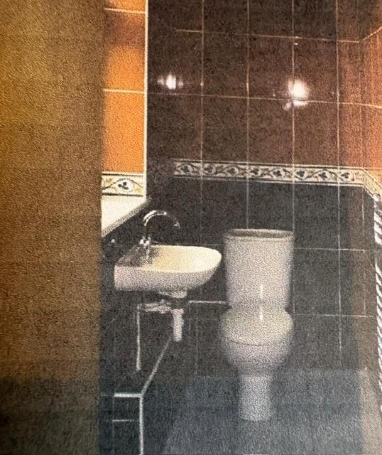 WC.jpg