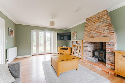 4 bedroom detached house for sale, Millfields, Darsham