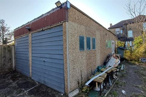 4 bedroom detached house for sale, Barley Lane, ILFORD