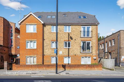 2 bedroom flat for sale, Brighton Road, South Croydon
