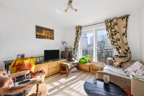 2 bedroom flat for sale, Brighton Road, South Croydon