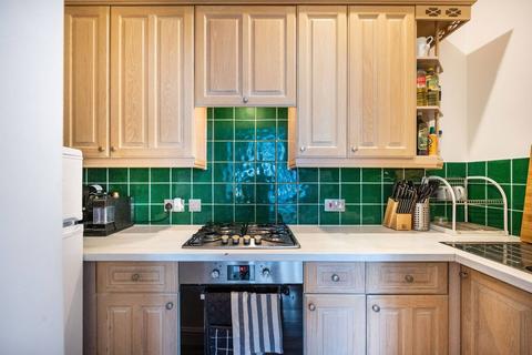 1 bedroom flat to rent, Linden Gardens, Chiswick, London, W4