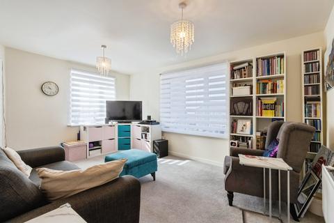 3 bedroom detached house for sale, Seacroft Garth, Leeds