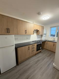 2 bedroom flat to rent, Byron Road, Harrow HA1