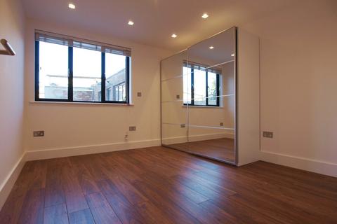 1 bedroom apartment to rent, Thorold Road, Bounds Green, N22