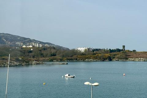 2 bedroom apartment for sale, Newry Beach, Holyhead, Anglesey, LL65