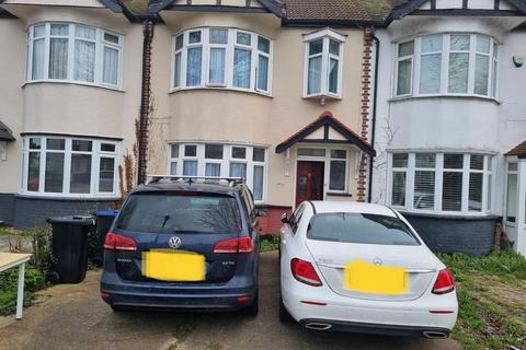 undefined, Bridgwater Drive, Westcliff-on-Sea, SS0