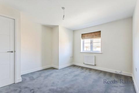 undefined, Peregrine Square, Selby YO8