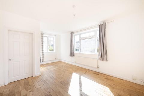 undefined, Hyde View Road, Harpenden