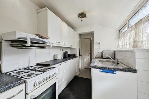 2 bedroom terraced house for sale, Noble Street, Gateshead, NE10