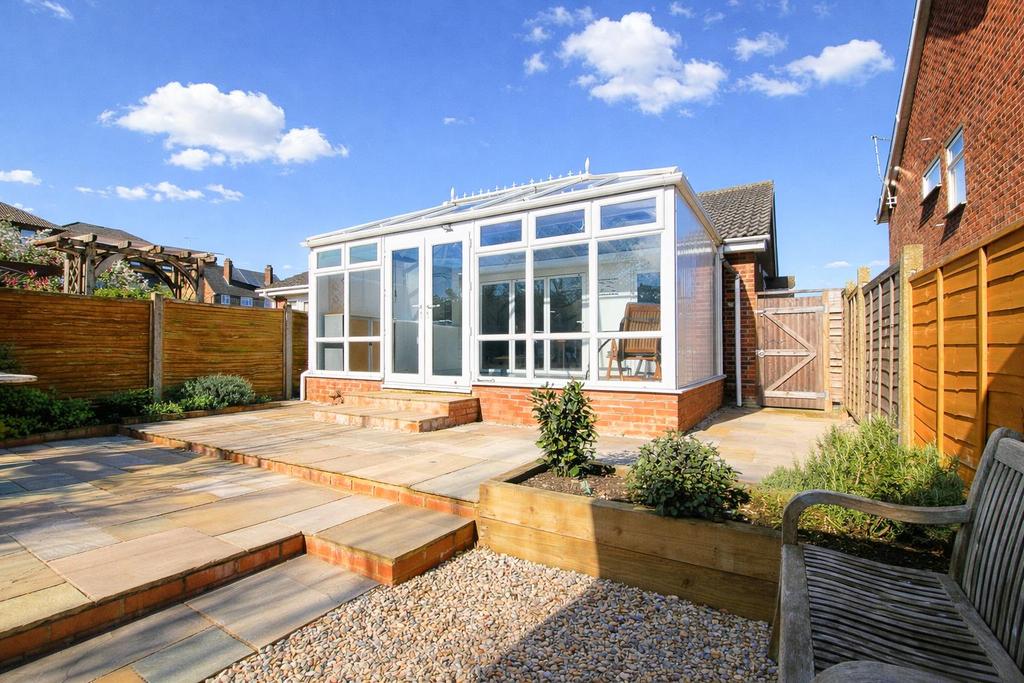 17 Latchmore Close Externals-6.jpg