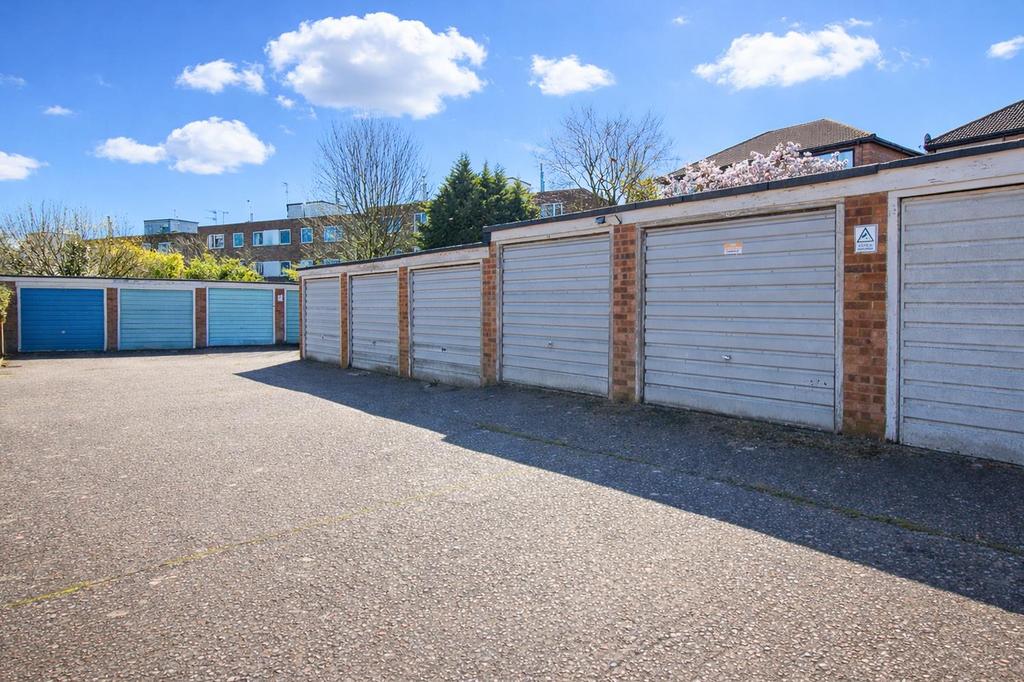 17 Latchmore Close Externals-15.jpg