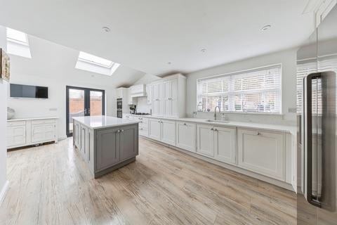 5 bedroom detached house for sale, Stonebridge Grove, Monkston Park, Milton Keynes