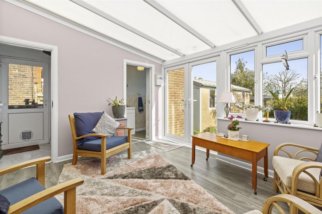 Conservatory/Sun Room