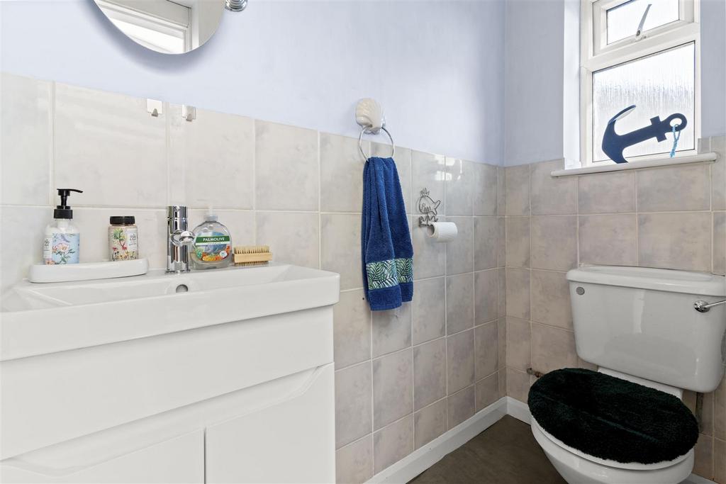 Ground Floor Cloakroom/wc
