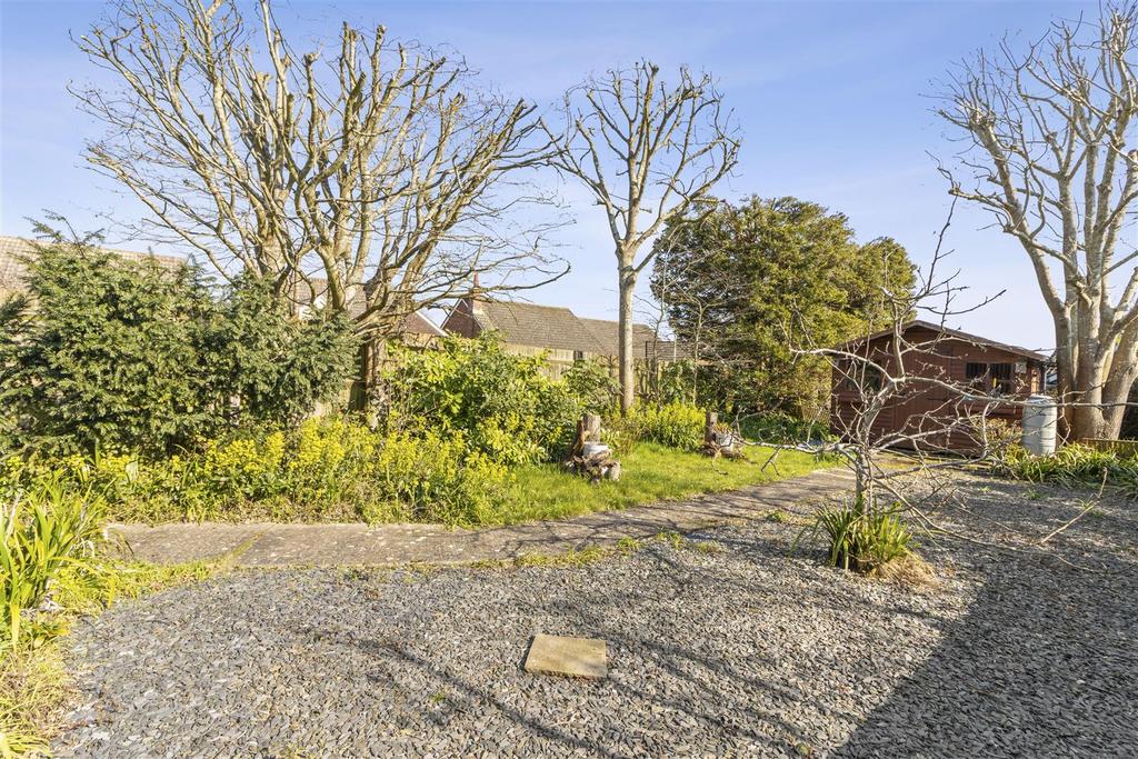 End Area of Rear Garden