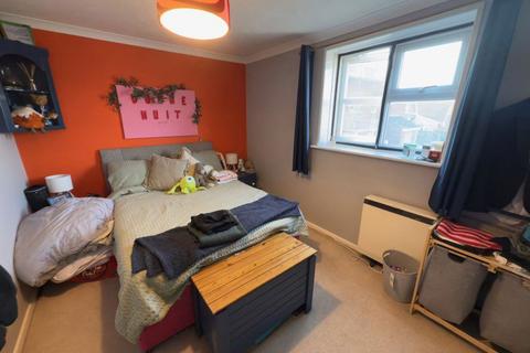 undefined, Raymond Court, Chichester