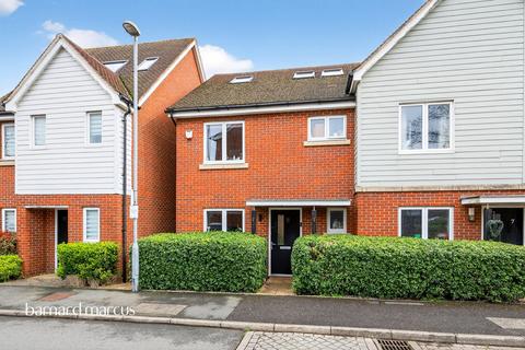undefined, Redwood Drive, Epsom