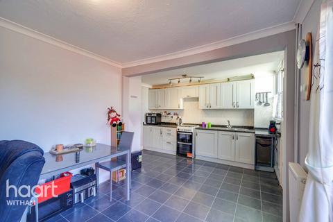 3 bedroom end of terrace house for sale, Osbert Road, Witham