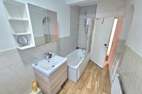 4 bedroom detached house for sale, Low Hill Crescent, Wolverhampton WV10