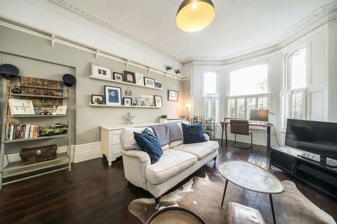 1 bedroom flat for sale, Burlington Road, London W4