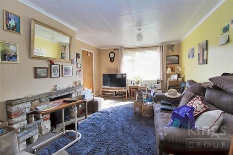 3 bedroom terraced house for sale, Manor Way, Cheshunt, Waltham Cross