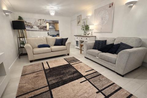 2 bedroom flat for sale, Hulse Road, Hampshire SO15