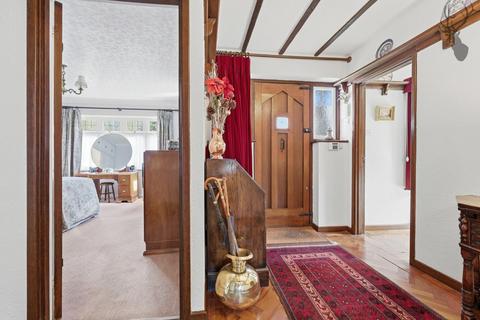 2 bedroom bungalow for sale, Stapleford Road, Stapleford Abbotts, Romford