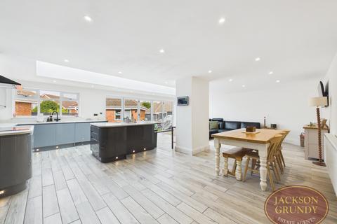 undefined, Barley Close, Daventry, NN11 0FW