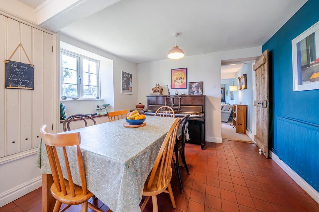 Kitchen / Breakfast Room